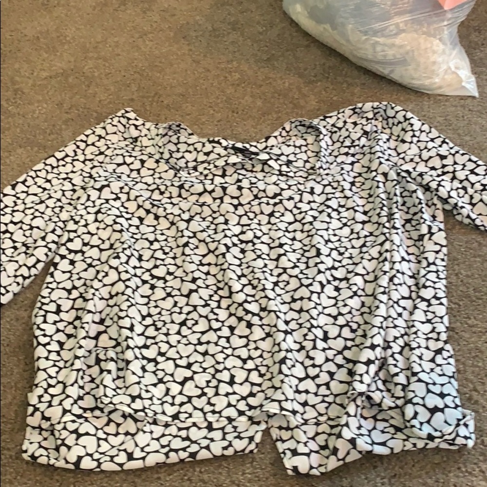 A open Back heart design blouse
